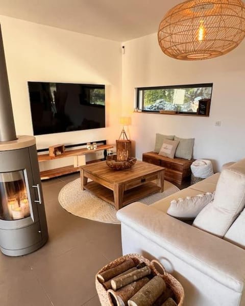 Charmante Villa, 10pers, clim,piscine,grand jardin Villa in Provence-Alpes-Côte d'Azur