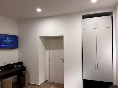 TV and multimedia, wardrobe