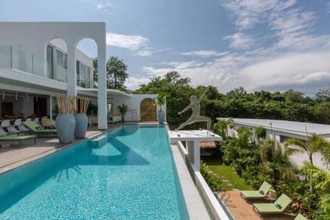 Day, Garden, Garden view, Pool view, Swimming pool, sunbed