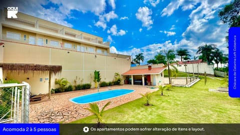 Communal lounge/ TV room, Pool view