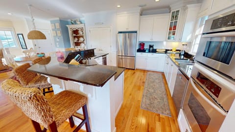 Mimis Mermaids & Memories House in Tybee Island