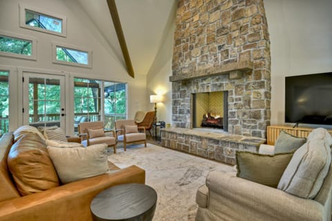 Piney Cove House in Blue Ridge