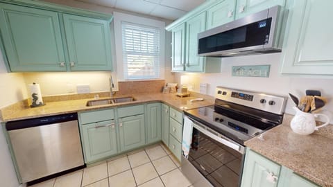 Hidden Jewel by Tybee Beach Vacation Rentals House in Tybee Island