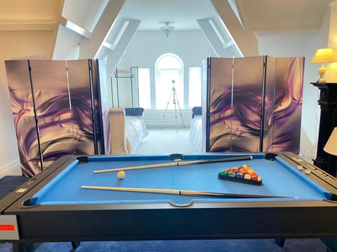 Blue Ocean Seaview Penthouse Perfectly Saltburn Apartment in Saltburn-by-the-Sea