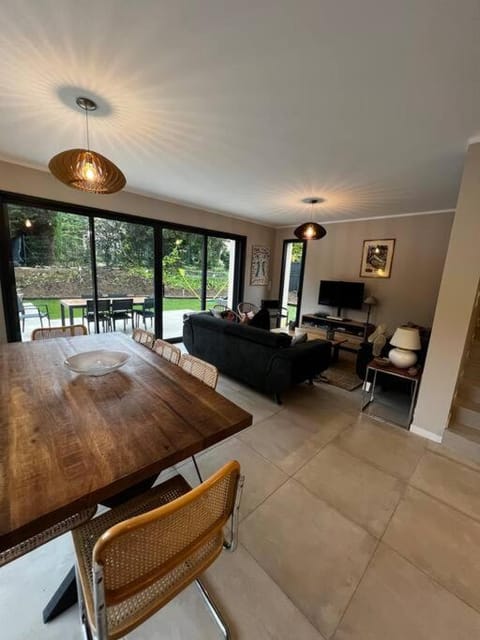 Belle maison 4* Clim Piscine Wifi Villa in Gassin