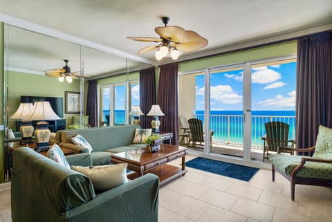 Beachfront Bliss Luxe 3BR Condo at Marisol Complex Apartment in Long Beach