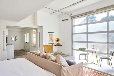 Roami at The Mandeville Apartment in Faubourg Marigny