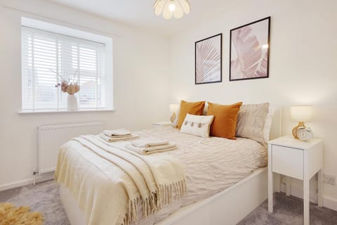 Seapoint- Boho Coastal Retreat near Sandbanks! House in Poole