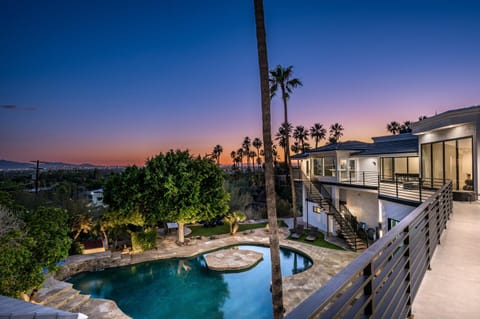 Camelback Mountain Mansion - Micro-resort, Views, Golf, Heated Pool, Game Room House in Paradise Valley
