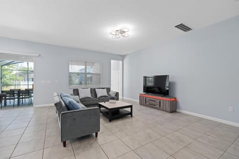 Cozy Master Room with Private Bath Vacation rental in Kissimmee