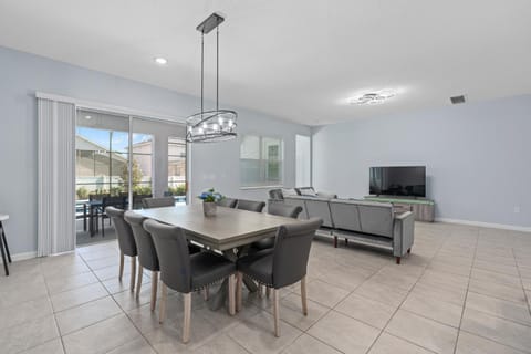 Cozy Master Room with Private Bath Vacation rental in Kissimmee