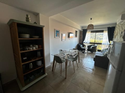 Entre montagne et mer Apartment in Ota