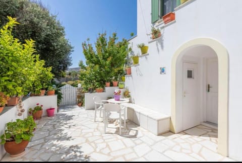 Orion 2 Hotel in Naousa