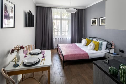 Bed, Photo of the whole room