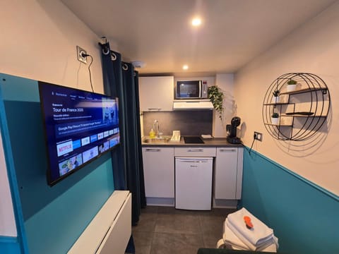 4G- Studio cosy proche Paris Apartment in Issy-les-Moulineaux