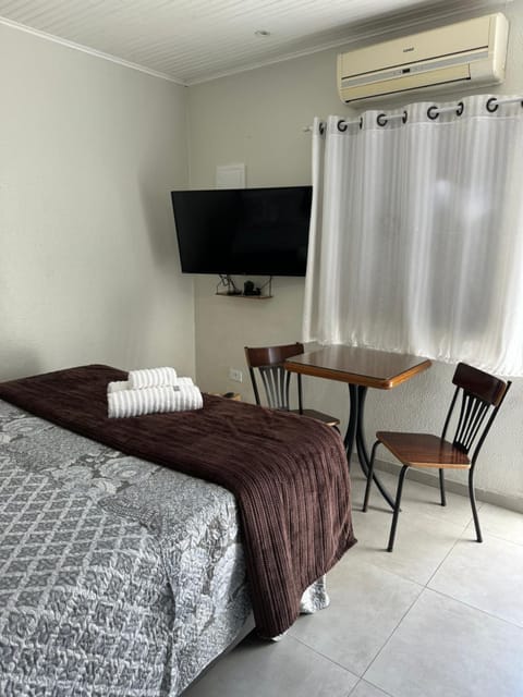 Chalé 03 com cozinha no coração de Penedo Nature lodge in Resende