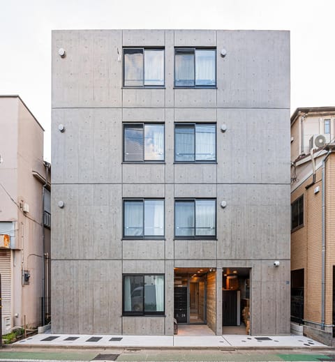 Property building, Day