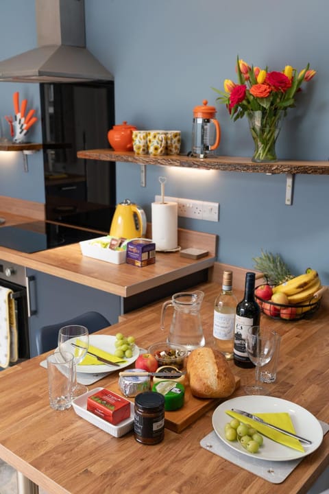 LLANSTEFFAN - Flora a Fabulous apartment for 2 Apartment in Llansteffan