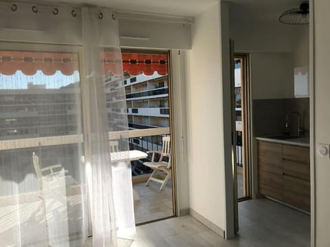 Studio « Oasis Provençale » Apartment in Antibes