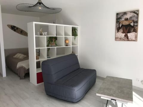Studio « Oasis Provençale » Apartment in Antibes