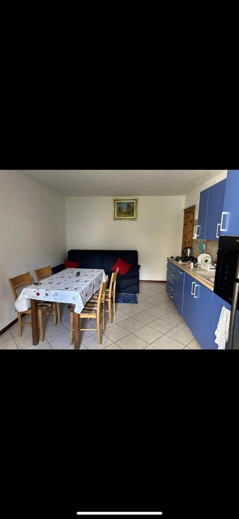 Piano terra Apartment in Aosta Valley, Italy