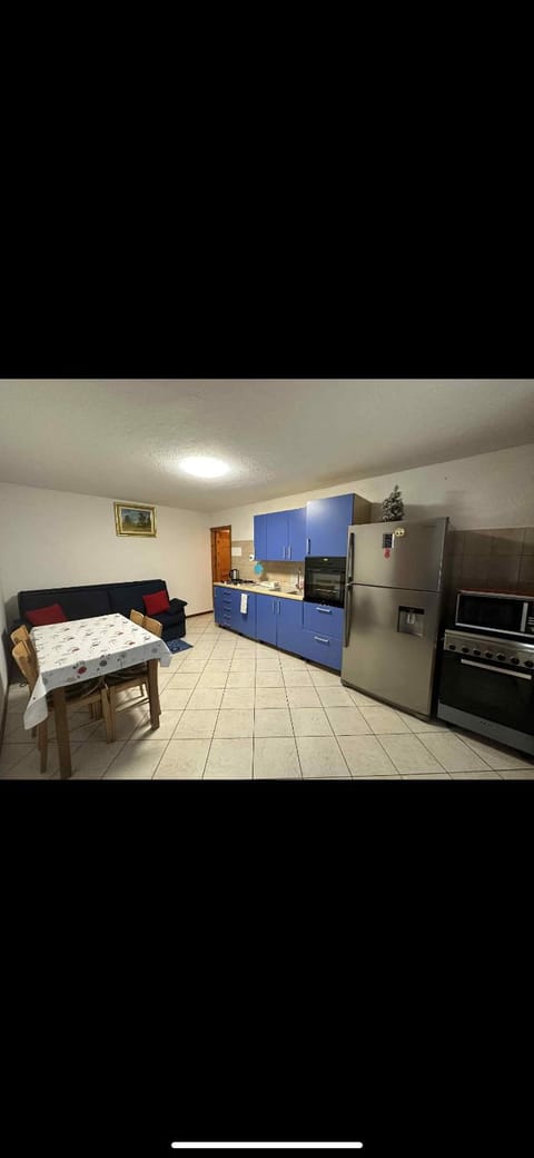 Piano terra Apartment in Aosta Valley, Italy