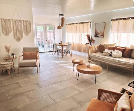 Adobe Hideaway House House in Joshua Tree