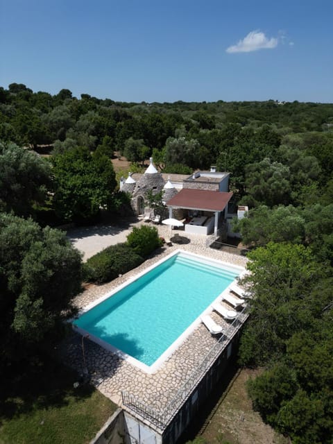 Property building, Natural landscape, View (from property/room), Pool view, Swimming pool, sunbed