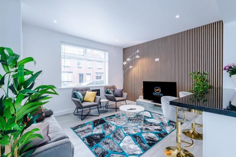 Communal lounge/ TV room, TV and multimedia, Living room