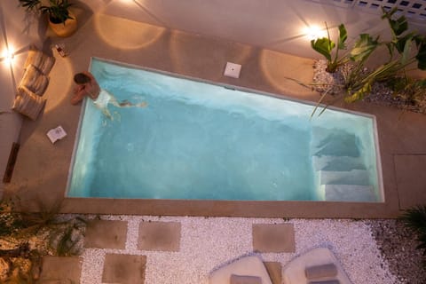 Patio, Summer, Garden, Photo of the whole room, Seating area, Pool view, Swimming pool, Sunset, Inner courtyard view, towels