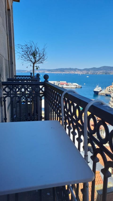 View (from property/room), Balcony/Terrace, Sea view