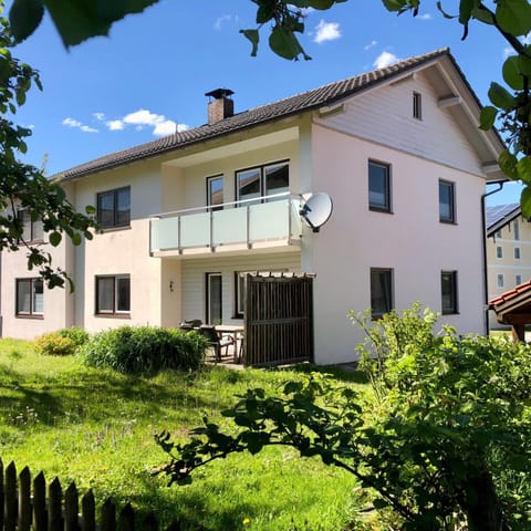 Property building, Day, Garden