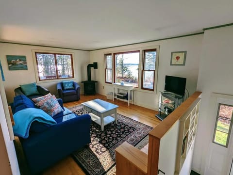 Tideside Beach House House in Trenton