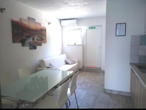 ApartmanA&J1111 Apartment in Šibenik-Knin County, Croatia