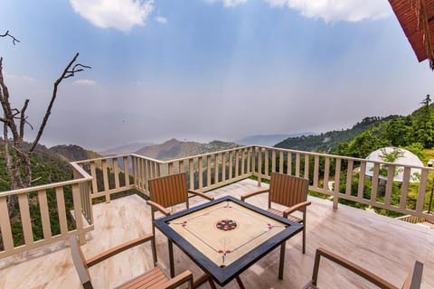 Balcony/Terrace, Mountain view