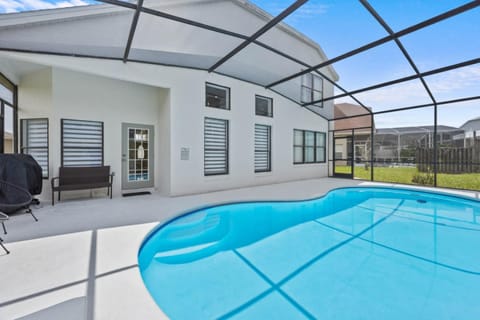 Patio, Pool view, Swimming pool, sunbed