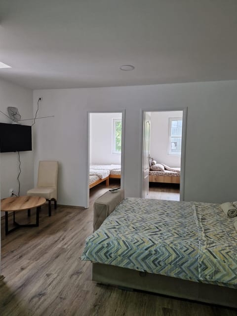 Apartman Nena Užice 2 Apartment in Zlatibor District, Serbia