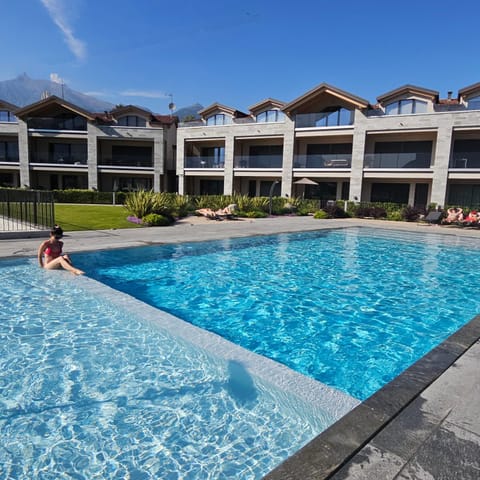 Property building, Swimming pool