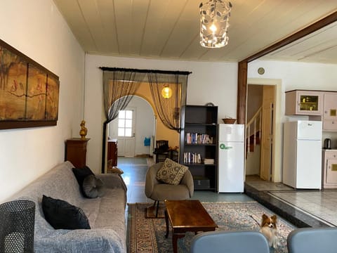 Mytilini Townhouse House in İzmir Province