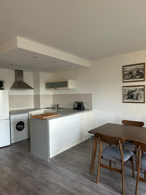 Appartement dans résidence avec piscine Apartment in Saint-Tropez