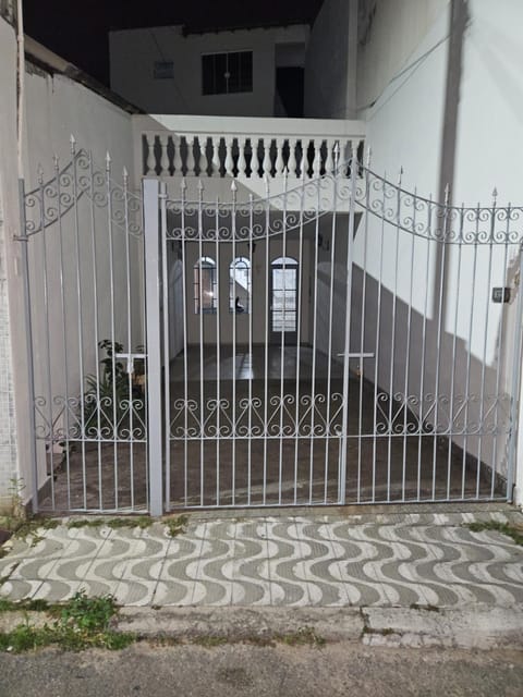 Facade/entrance, Parking