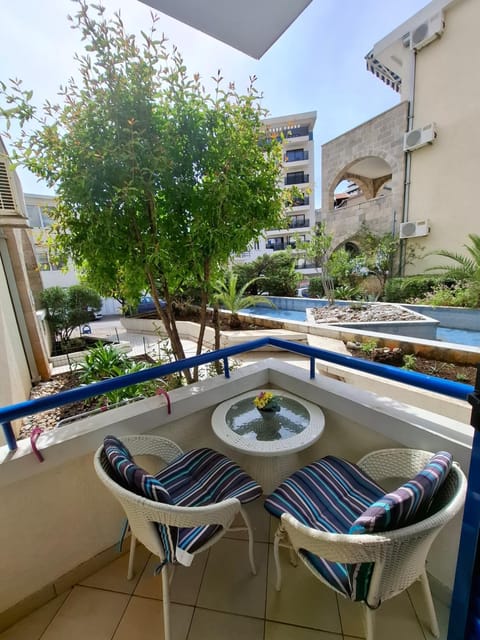 Patio, View (from property/room), Balcony/Terrace