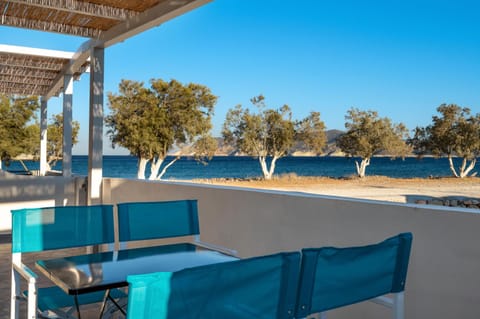 Patio, Day, Neighbourhood, Natural landscape, View (from property/room), Balcony/Terrace, Other, Other, Dining area, Beach, Beach, Sea view, Area and facilities, Inner courtyard view