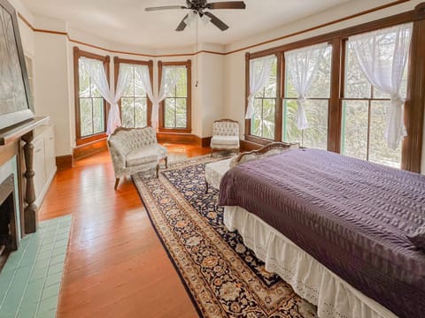 Photo of the whole room, Seating area, Bedroom, fireplace