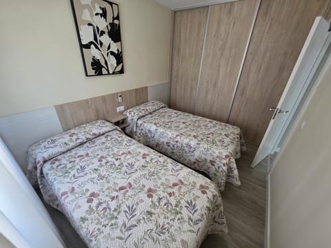 Apartamento Gerona IF Beach Apartment in Benidorm