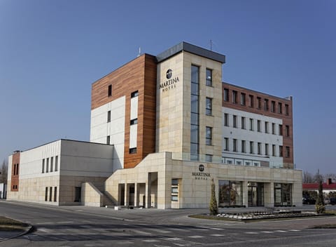 Property building, Facade/entrance