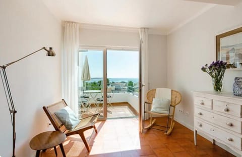 View (from property/room), Living room, Seating area