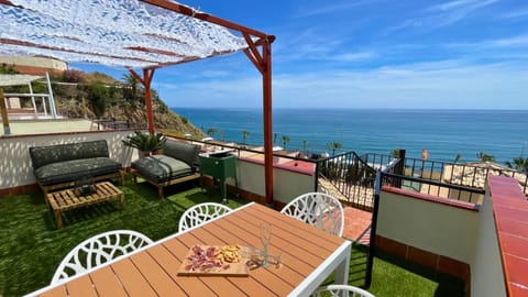 Balcony/Terrace, Balcony/Terrace, Dining area, Sea view, sunbed