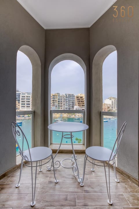 Natural landscape, Dining area, Pool view