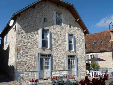 Property building, Landmark view